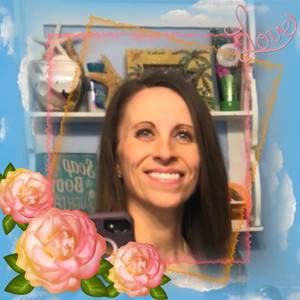 Meet your Posher, Lena